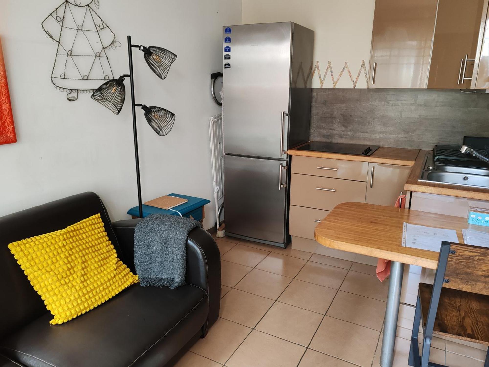 Appartement T2 Sur Cour Nantaise Резе Екстер'єр фото